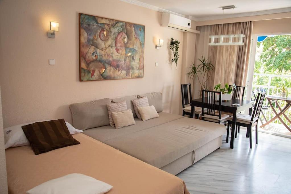 Ferienwohnung Piso Con Jardin Málaga Exterior foto
